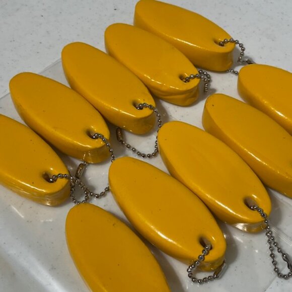 VTG 80's NYNEX Boaters' Directory Vinyl Coated Floating Keychains 10 PIECES - Picture 6 of 11